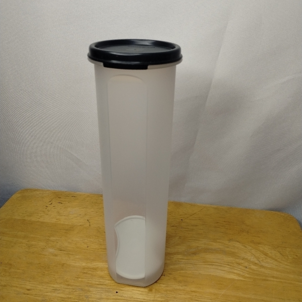 New Tupperware Round Modular Mate #5 Spaghetti Keeper with Portion control